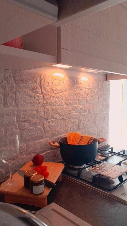 Zephir Apartments บรินดิซิ ภายนอก รูปภาพ